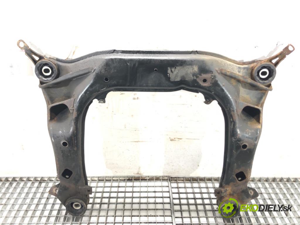 AUDI A4 B6 (8E2) 2000 - 2005    1.9 TDI 96 kW [130 KM] olej napędowy 2000 - 2004  výztuha pod motor  (Výztuhy přední)