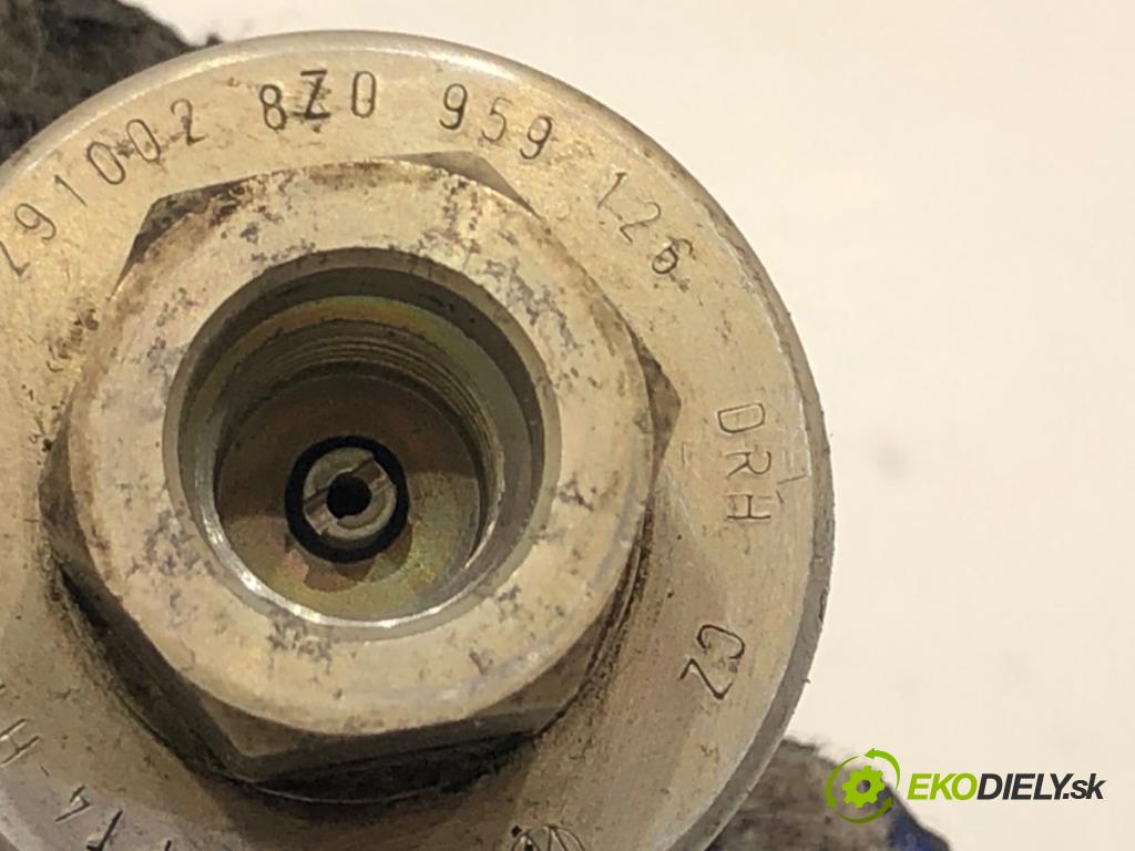 AUDI A4 B6 (8E2) 2000 - 2005    1.9 TDI 96 kW [130 KM] olej napędowy 2000 - 2004  snímač klimatizace 8Z0959126 (Snímače)