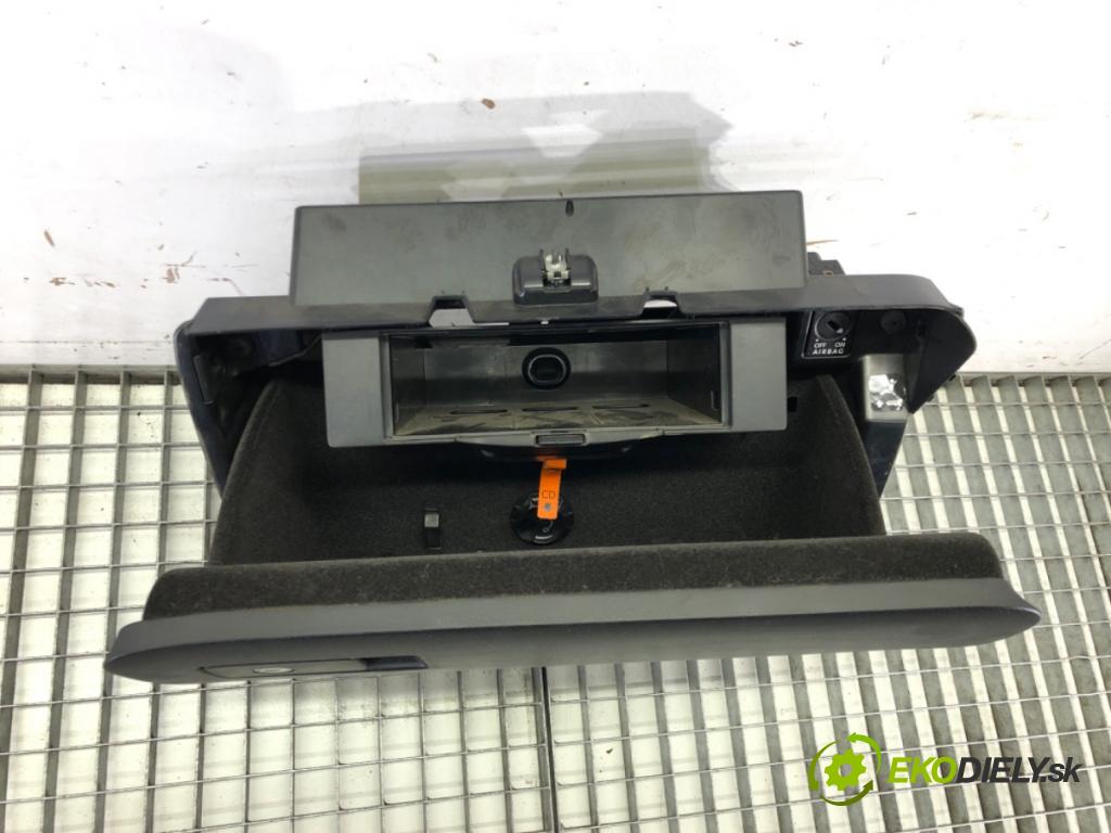 VW PASSAT B6 Variant (3C5) 2005 - 2011    2.0 TDI 103 kW [140 KM] olej napędowy 2005 - 2009  Priehradka, kastlík spolujazdca 3C1857114 (Priehradky, kastlíky)