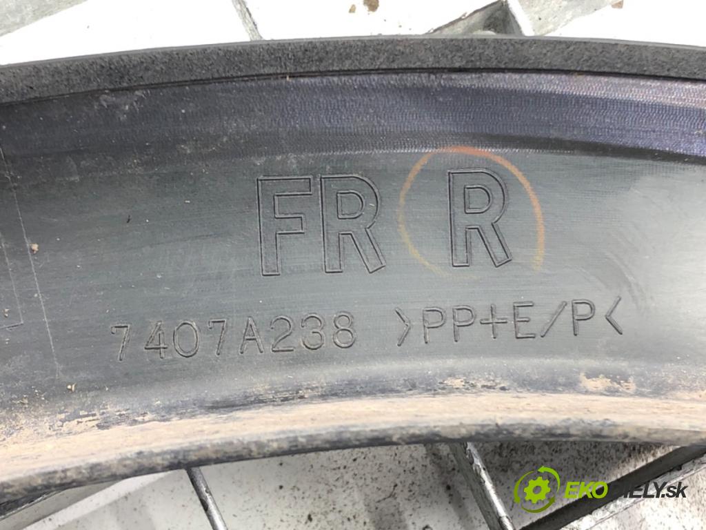 PEUGEOT 4008 2012 - 2022    1.8 HDi 110 kW [150 KM] olej napędowy 2012 - 2022  Lišta blatníka zad ľavá strana 7407A238 (Lišty)
