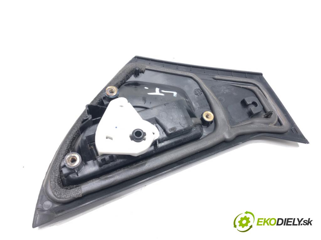 NISSAN JUKE (F15) 2010 - 2022    1.6 DIG-T 140 kW [190 KM] benzyna 2010 - 2022  Kľučka vonkajšia ľavy zad 82607BA61A