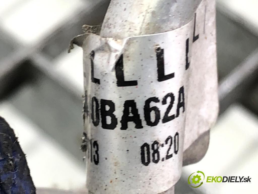 NISSAN JUKE (F15) 2010 - 2022    1.6 DIG-T 140 kW [190 KM] benzyna 2010 - 2022  rúrka klimatizácie 92440BA62A (Rúrky klimatizácie)