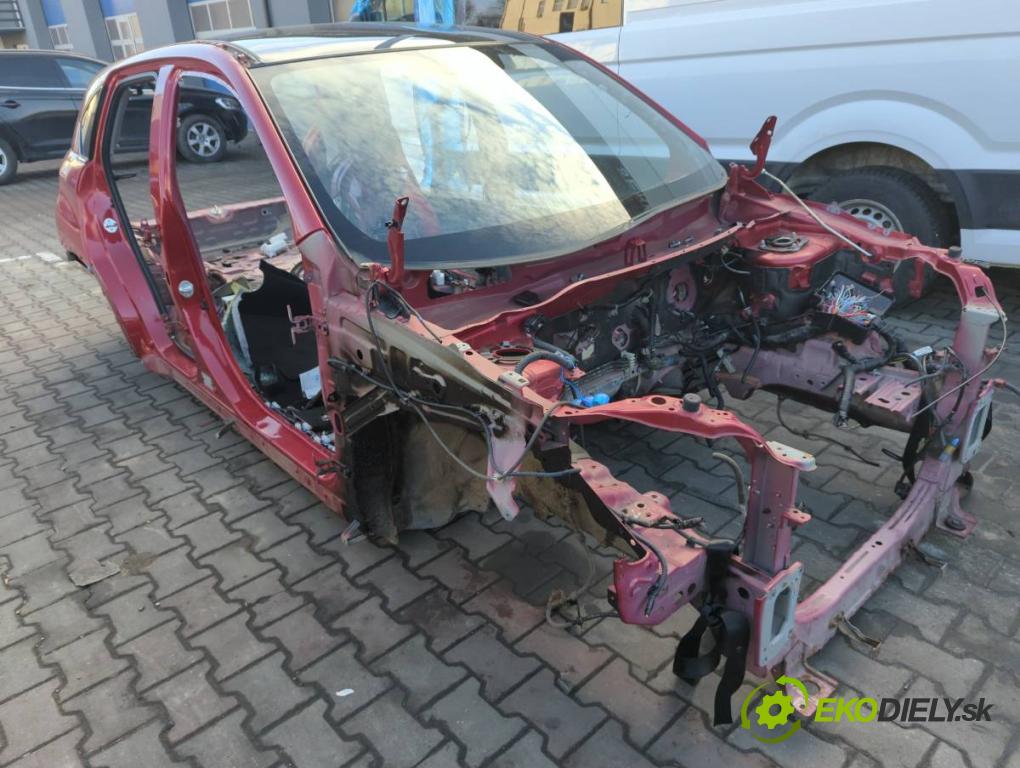 PEUGEOT 4008 2012 - 2022    1.8 HDi 110 kW [150 KM] olej napędowy 2012 - 2022  KAROSERIA ČTVRŤÁK blatník zadní část levý pravý práh střecha PODŁUŻNICA levý pravý