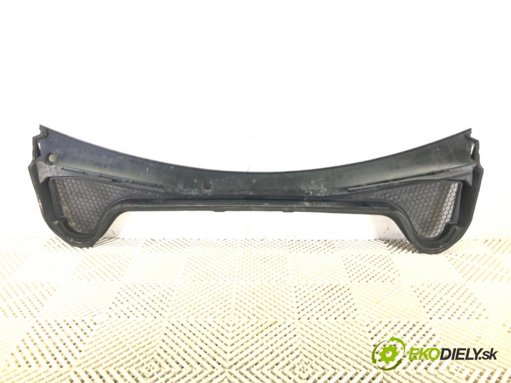 FORD FOCUS IV Turnier (HP) 2018 - 2022    1.5 EcoBlue 88 kW [120 KM] olej napędowy 2018 - 2022  Torpédo, plast pod čelné okno JX7B-A02222-AD (Torpéda)