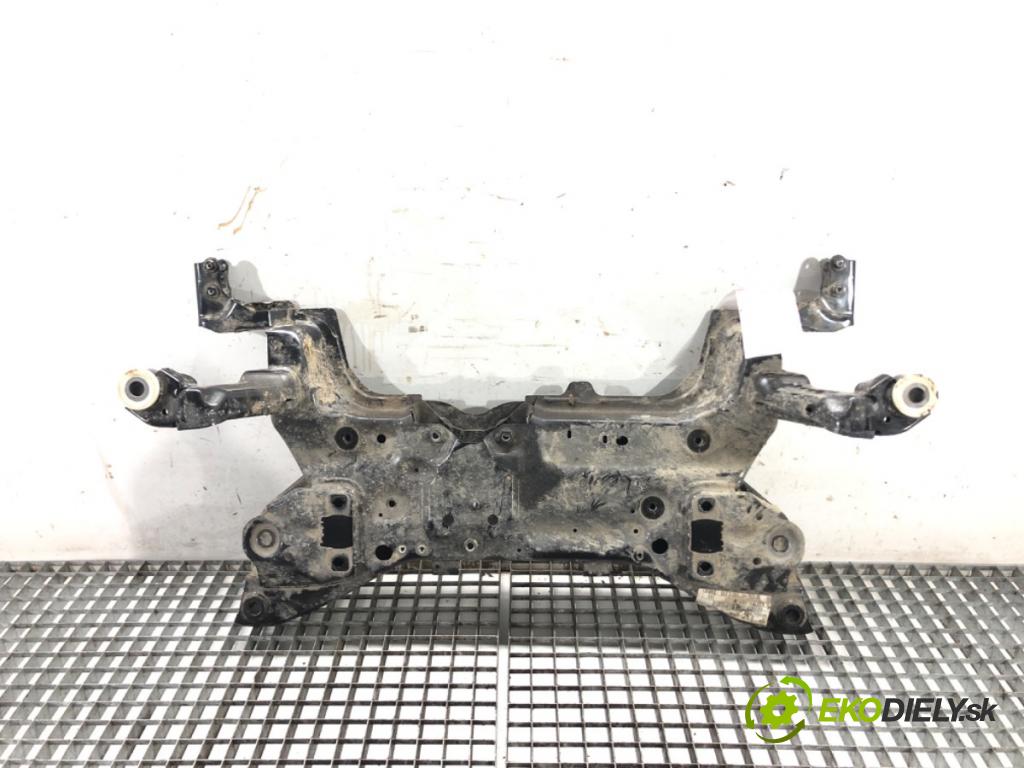 FORD FOCUS IV Turnier (HP) 2018 - 2022    1.5 EcoBlue 88 kW [120 KM] olej napędowy 2018 - 2022  výztuha pod motor  (Výztuhy přední)