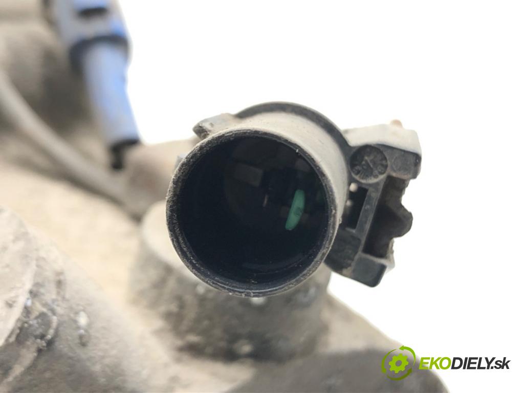 MITSUBISHI OUTLANDER II (CW_W) 2006 - 2012    2.4 4WD (CW5W) 125 kW [170 KM] benzyna 2007 - 2012  Kompresor klimatizácie 7813A068 (Kompresory klimatizácie)