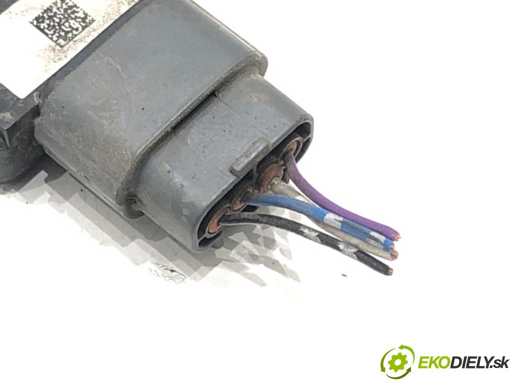 MITSUBISHI OUTLANDER II (CW_W) 2006 - 2012    2.4 4WD (CW5W) 125 kW [170 KM] benzyna 2007 - 2012  Váha vzduchu MR985187 (Váhy vzduchu)