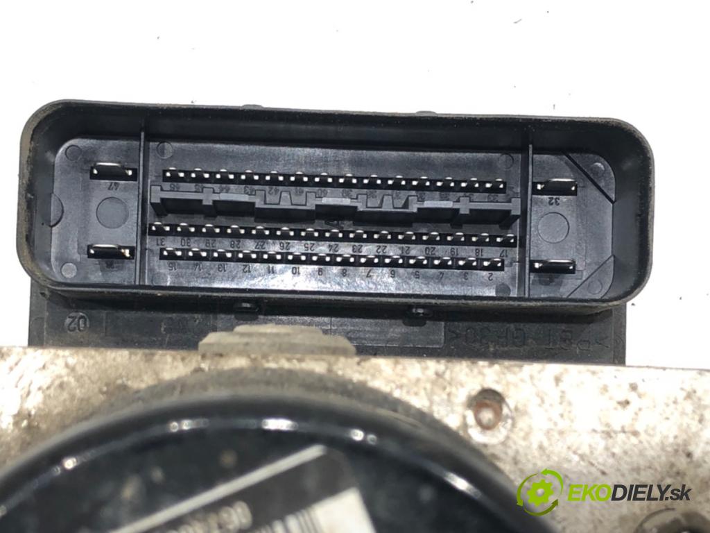 MITSUBISHI OUTLANDER II (CW_W) 2006 - 2012    2.4 4WD (CW5W) 125 kW [170 KM] benzyna 2007 - 2012  Pumpa ABS 4670A340 (Pumpy ABS)