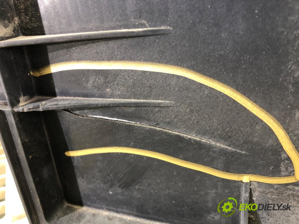 SEAT LEON (1P1) 2005 - 2013    1.9 TDI 77 kW [105 KM] olej napędowy 2005 - 2010  ventilátor chladiče 1K0121205AA (Ventilátory)