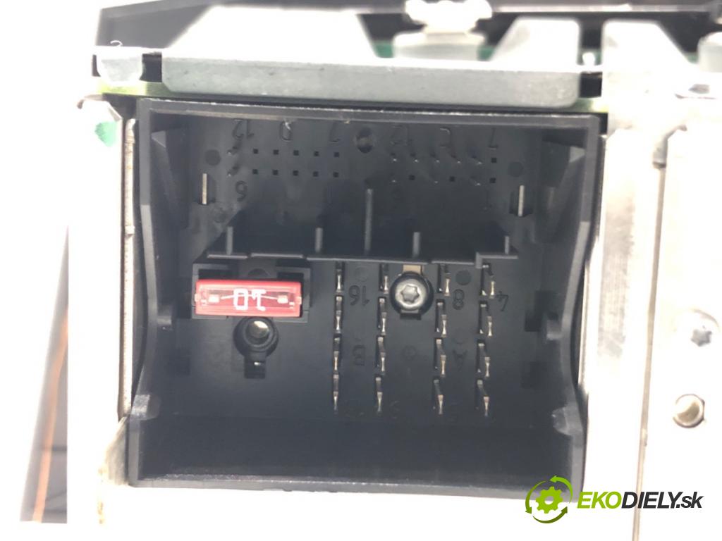 SEAT LEON (1P1) 2005 - 2013    1.9 TDI 77 kW [105 KM] olej napędowy 2005 - 2010  RADIO 1P1035186B (Audio zariadenia)