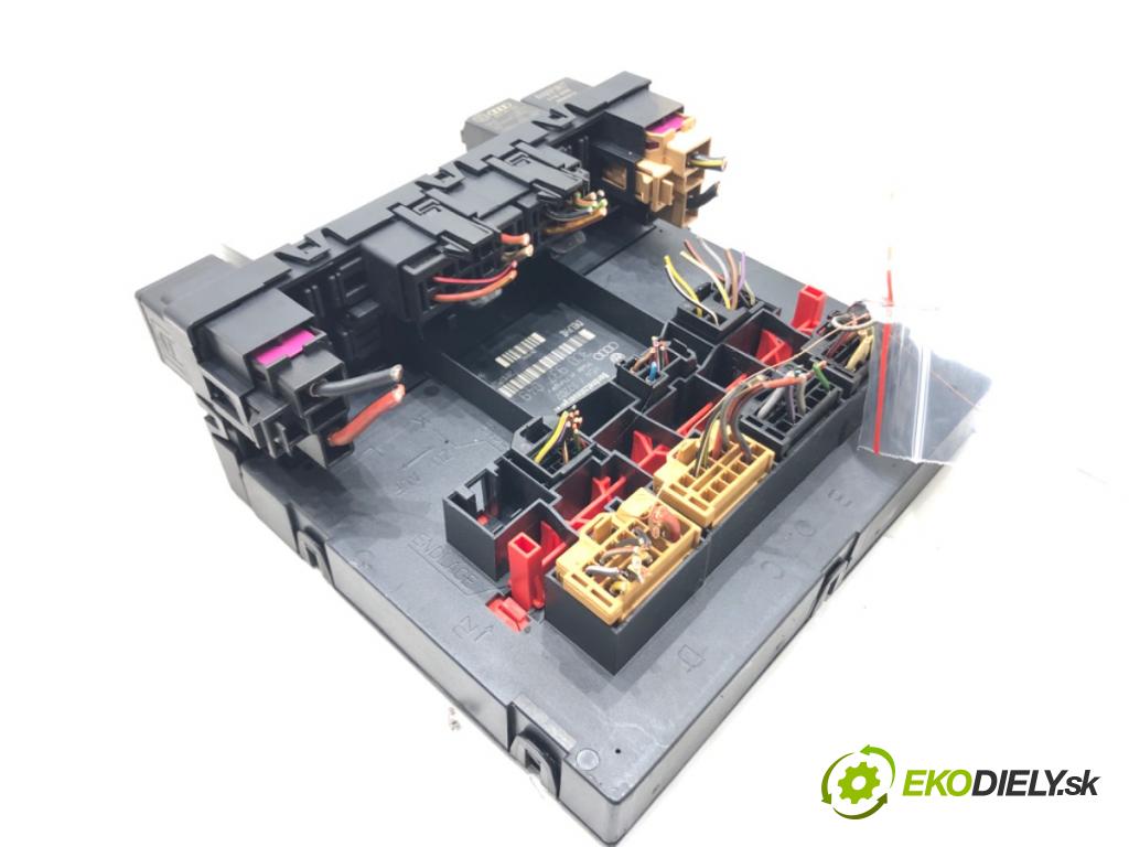 SEAT LEON (1P1) 2005 - 2013    1.9 TDI 77 kW [105 KM] olej napędowy 2005 - 2010  Modul BORDNETZ 3C0937049AJ (Ostatné)