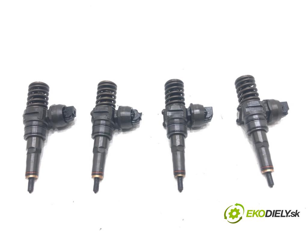 SEAT LEON (1P1) 2005 - 2013    1.9 TDI 77 kW [105 KM] olej napędowy 2005 - 2010  Vstrekovač 038130073AG