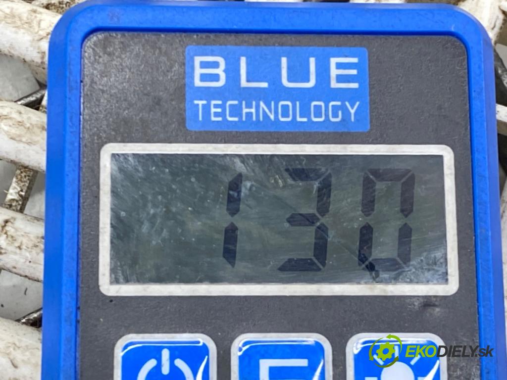 SEAT IBIZA IV liftback 2009 66 kW 1.6 TDI 1598 kapota zad