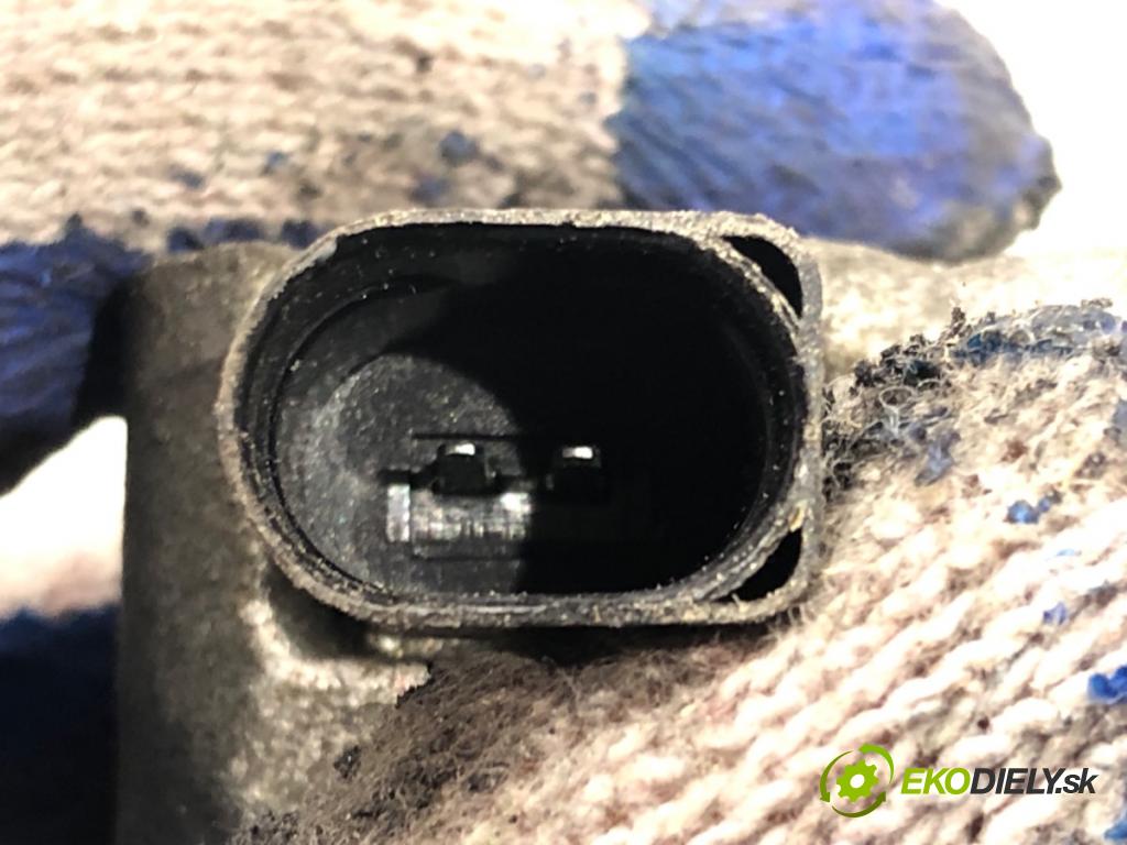 SEAT IBIZA IV (6J5, 6P1) 2008 - 2017    1.6 TDI 66 kW [90 KM] olej napędowy 2009 - 2015  Kompresor klimatizácie 20181208137 (Kompresory klimatizácie)