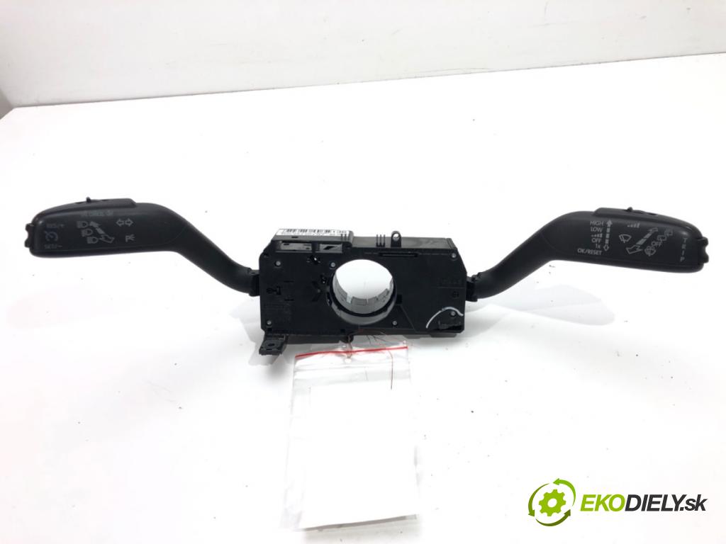 SEAT IBIZA IV (6J5, 6P1) 2008 - 2017    1.6 TDI 66 kW [90 KM] olej napędowy 2009 - 2015  Prepínač kombinovaný 7H0953503GJ (Prepínače, spínače, tlačidlá a ovládače kúrenia)
