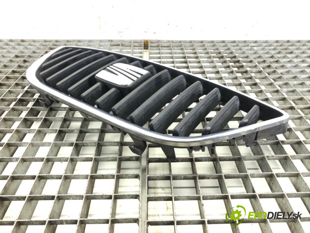 SEAT IBIZA IV (6J5, 6P1) 2008 - 2017    1.6 TDI 66 kW [90 KM] olej napędowy 2009 - 2015  mřížka maska 6J0853651 (Mřížky (masky) chladičů)