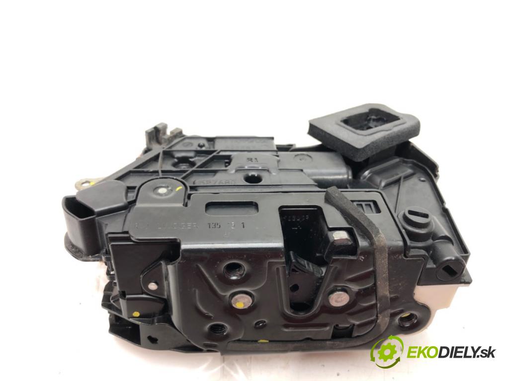 VW PASSAT B8 (3G2, CB2) 2014 - 2022    1.4 TSI 110 kW [150 KM] benzyna 2014 - 2022  zámok dveře pravý zadní část 5E0839016