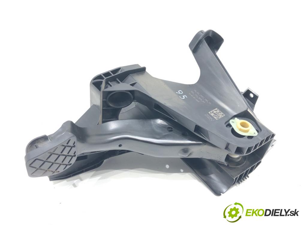 VW PASSAT B8 (3G2, CB2) 2014 - 2022    1.4 TSI 110 kW [150 KM] benzyna 2014 - 2022  PEDÁL: manuálne 5Q1721059FB (Pedále)