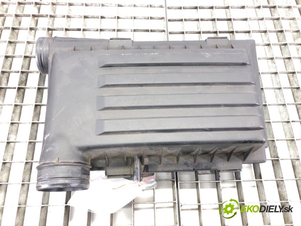 VW PASSAT B8 (3G2, CB2) 2014 - 2022    1.4 TSI 110 kW [150 KM] benzyna 2014 - 2022  Obal filtra vzduchu 04E129611G (Obaly filtrov vzduchu)