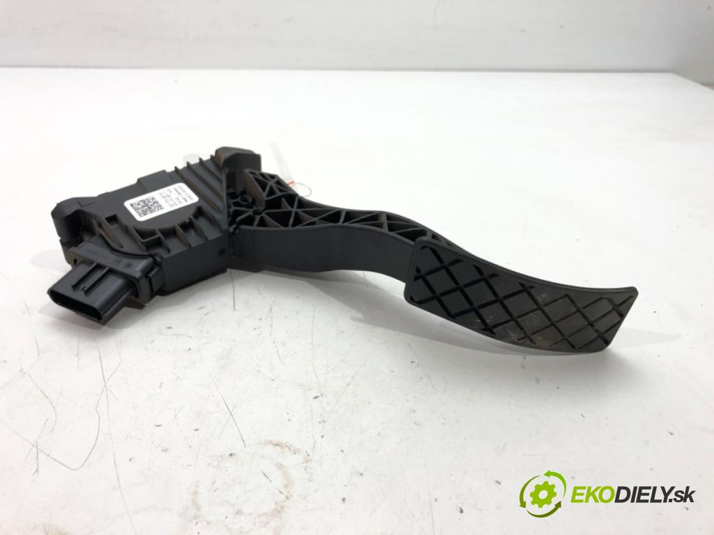 VW PASSAT B8 (3G2, CB2) 2014 - 2022    1.4 TSI 110 kW [150 KM] benzyna 2014 - 2022  Potenciometer plynu 5Q1723503H (Pedále)