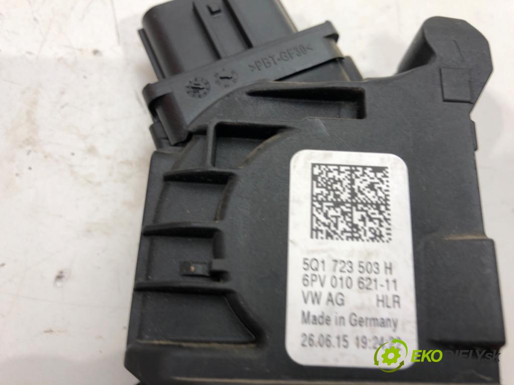 VW PASSAT B8 (3G2, CB2) 2014 - 2022    1.4 TSI 110 kW [150 KM] benzyna 2014 - 2022  Potenciometer plynu 5Q1723503H (Pedále)