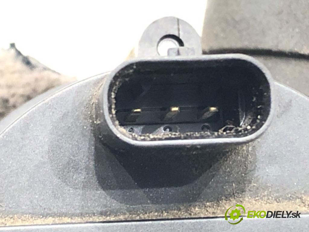 VW PASSAT B8 (3G2, CB2) 2014 - 2022    1.4 TSI 110 kW [150 KM] benzyna 2014 - 2022  DALŠÍ: pumpa vody 5Q0965567 (Vodní pumpy)