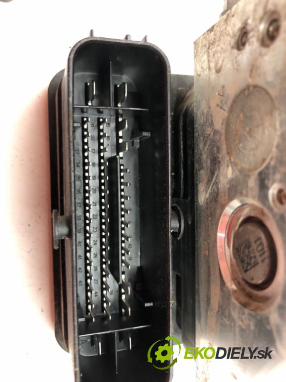 VW PASSAT B8 (3G2, CB2) 2014 - 2022    1.4 TSI 110 kW [150 KM] benzyna 2014 - 2022  pumpa ABS 3Q0907379AA (Pumpy brzdové)