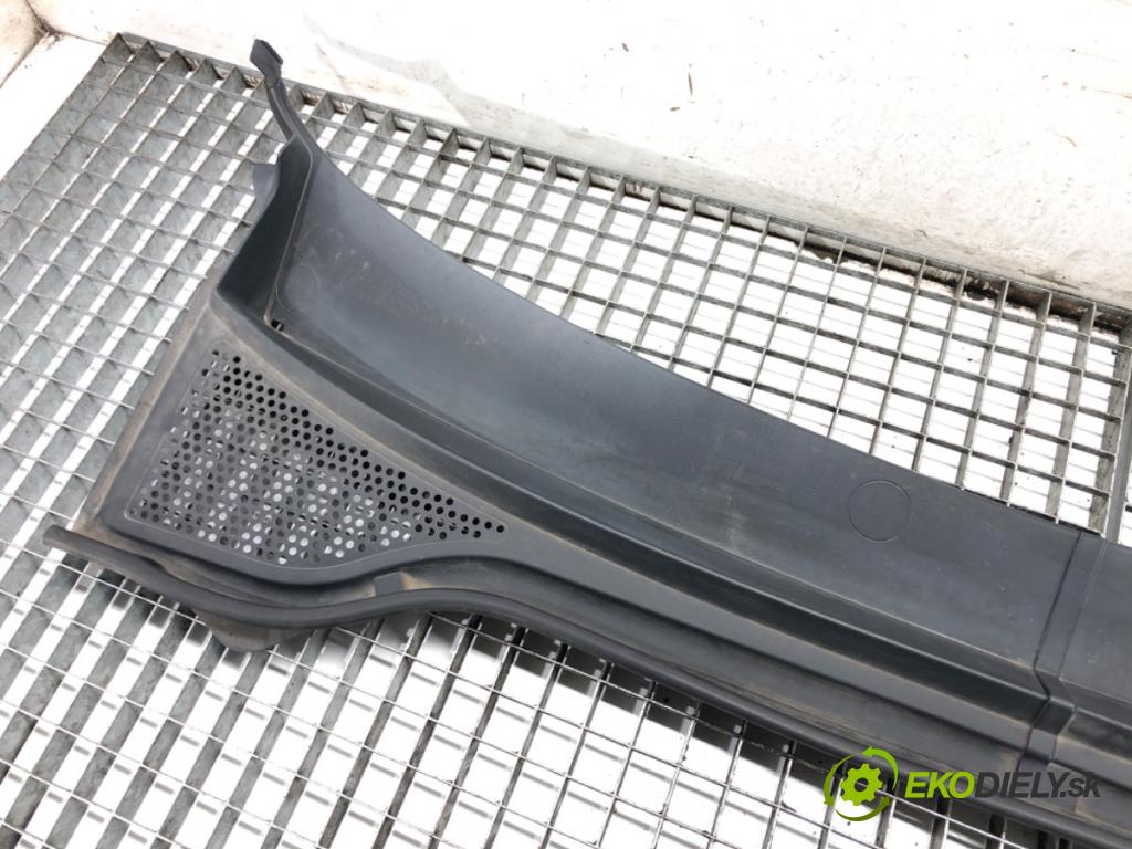 VW PASSAT B8 (3G2, CB2) 2014 - 2022    1.4 TSI 110 kW [150 KM] benzyna 2014 - 2022  Torpédo, plast pod čelné okno 3G1819404B (Torpéda)