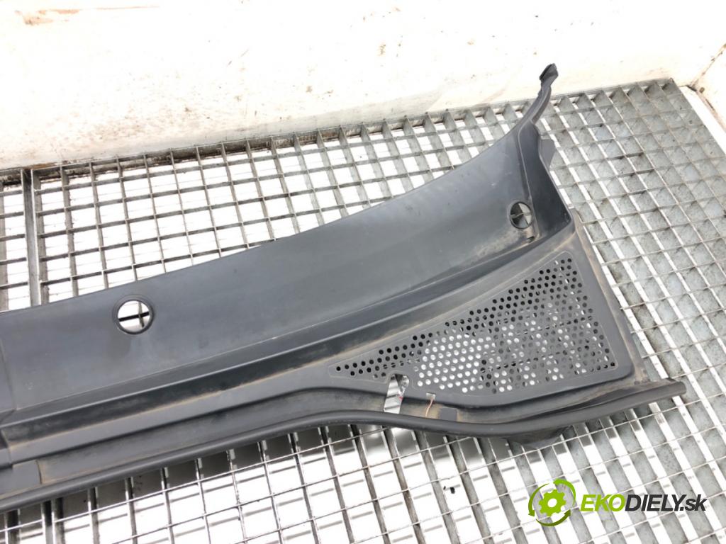 VW PASSAT B8 (3G2, CB2) 2014 - 2022    1.4 TSI 110 kW [150 KM] benzyna 2014 - 2022  Torpédo, plast pod čelné okno 3G1819404B (Torpéda)