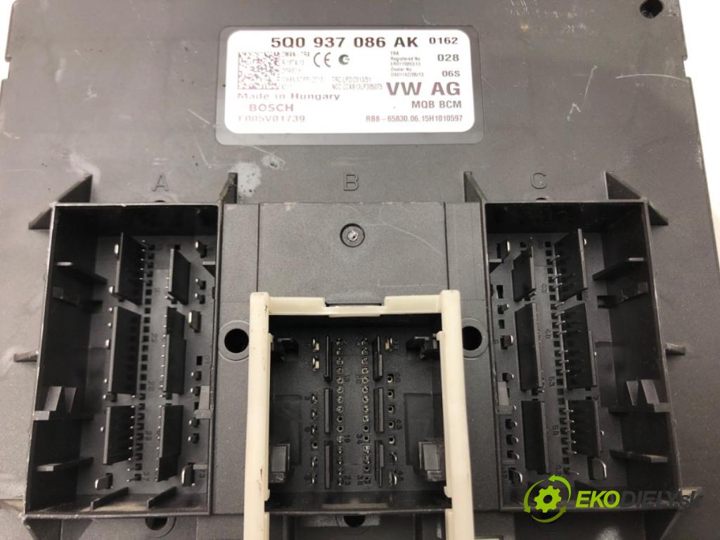 VW PASSAT B8 (3G2, CB2) 2014 - 2022    1.4 TSI 110 kW [150 KM] benzyna 2014 - 2022  Modul komfortu 5Q0937086AK (Moduly komfortu)