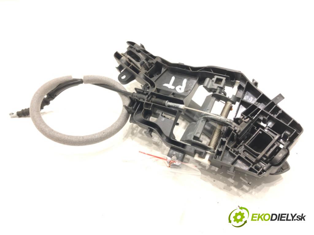 VW PASSAT B8 (3G2, CB2) 2014 - 2022    1.4 TSI 110 kW [150 KM] benzyna 2014 - 2022  Kľučka vonkajšia pravy zad