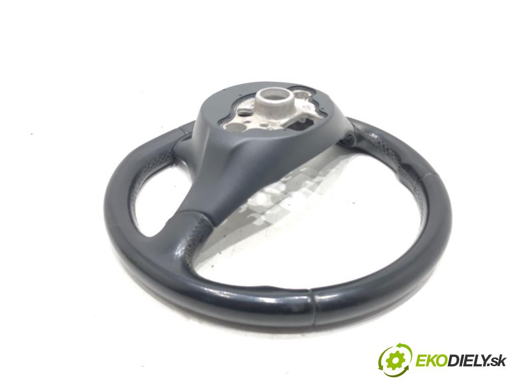 VW PASSAT B8 (3G2, CB2) 2014 - 2022    1.4 TSI 110 kW [150 KM] benzyna 2014 - 2022  Volant  (Volanty)