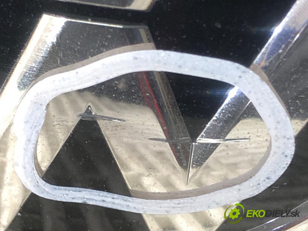 VW PASSAT B8 (3G2, CB2) 2014 - 2022    1.4 TSI 110 kW [150 KM] benzyna 2014 - 2022  mřížka maska  (Mřížky (masky) chladičů)