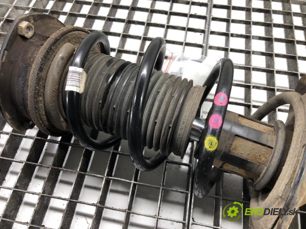 VW PASSAT B8 sedan 2015 110 kW 1.4 TSI 1395 Tlmič pravy predný ZE 3Q0413031BM