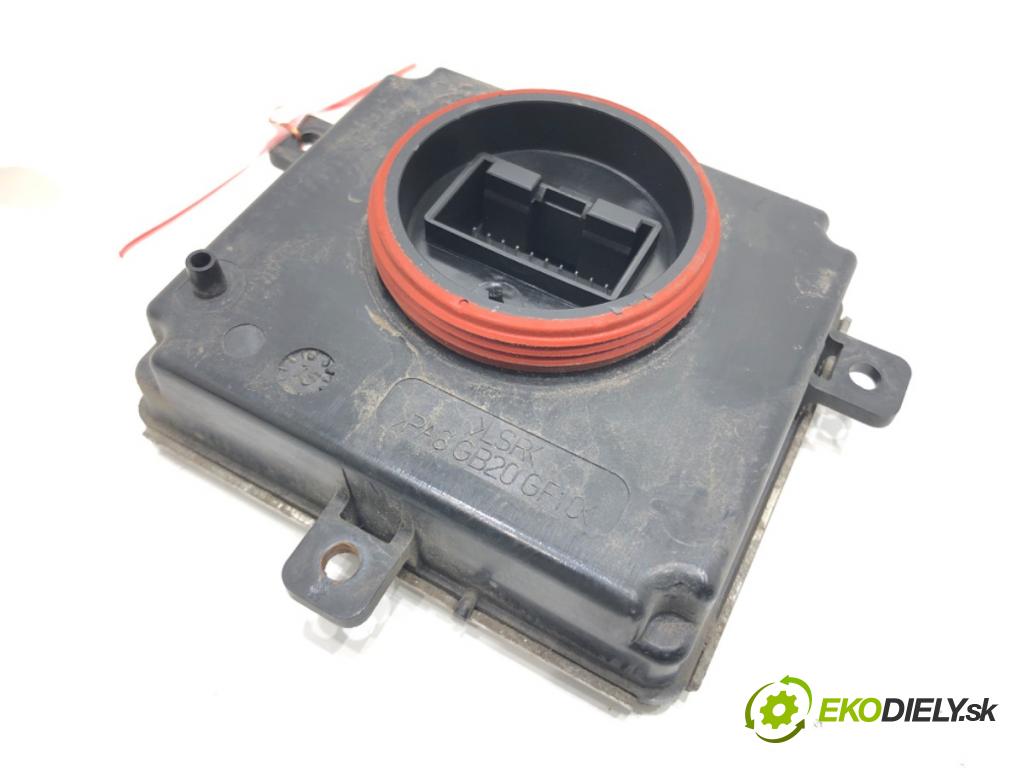 VW PASSAT B8 (3G2, CB2) 2014 - 2022    1.4 TSI 110 kW [150 KM] benzyna 2014 - 2022  Menič XENON 4G0907697F (Riadiace jednotky xenónu)