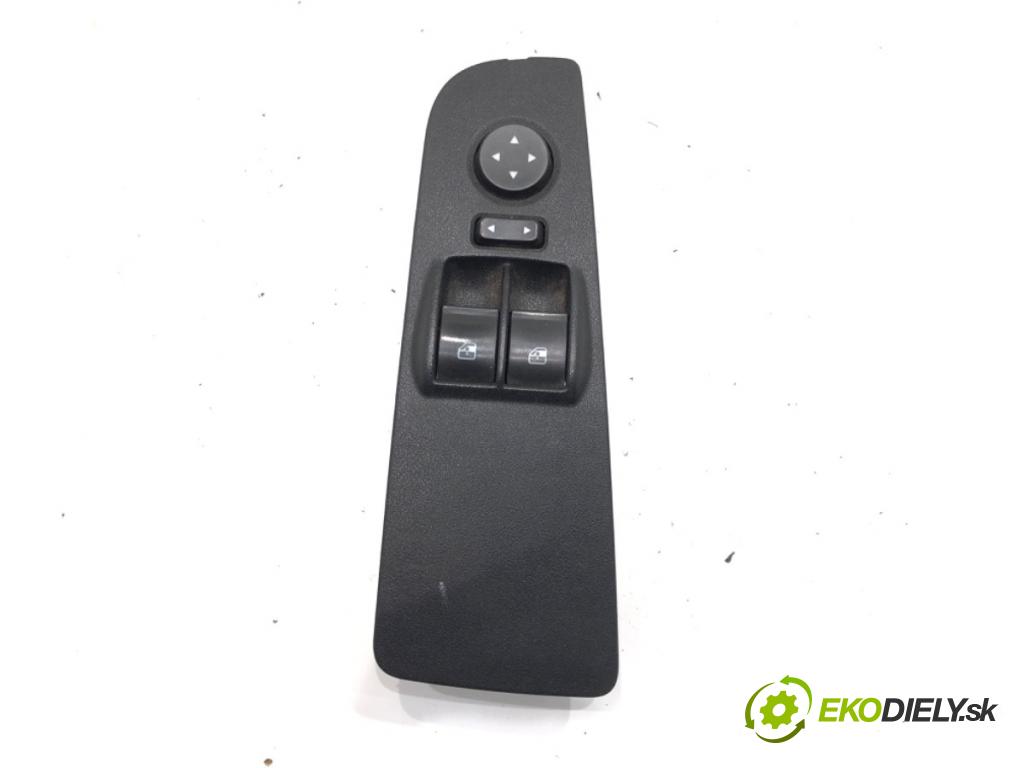 FIAT BRAVO II (198_) 2006 - 2022    1.9 D Multijet (198AXB1A) 88 kW [120 KM] olej napędowy 2007 - 2014  Prepínač okien 735423372 (Prepínače, spínače, tlačidlá a ovládače kúrenia)