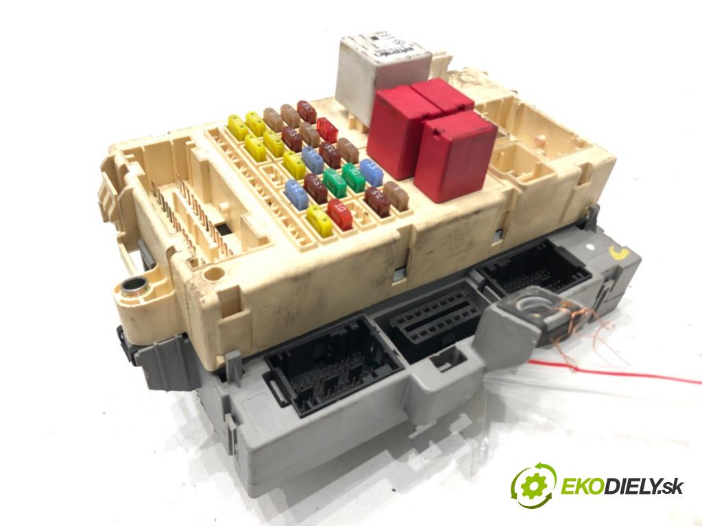 FIAT BRAVO II (198_) 2006 - 2022    1.9 D Multijet (198AXB1A) 88 kW [120 KM] olej napędowy 2007 - 2014  modul BSI  (Pojistkové skříňky)