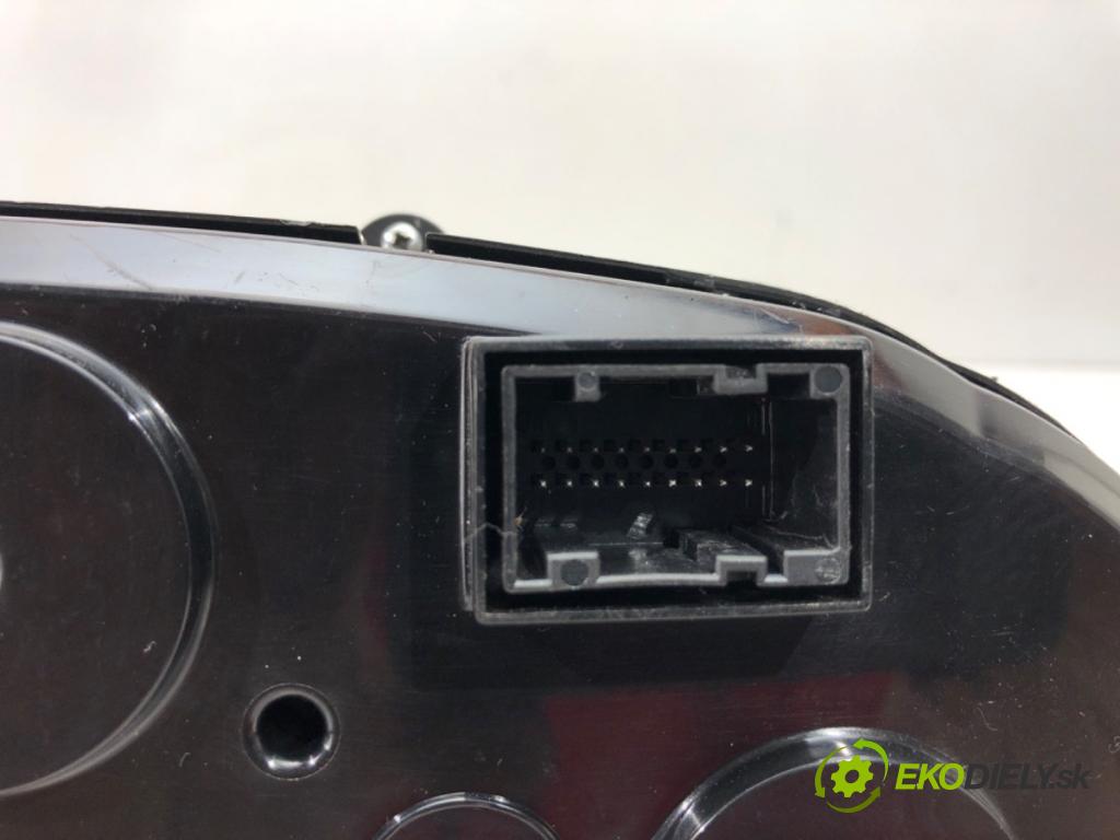 FIAT BRAVO II (198_) 2006 - 2022    1.9 D Multijet (198AXB1A) 88 kW [120 KM] olej napędowy 2007 - 2014  Prístrojovka 51821231 (Prístrojové dosky, displeje)