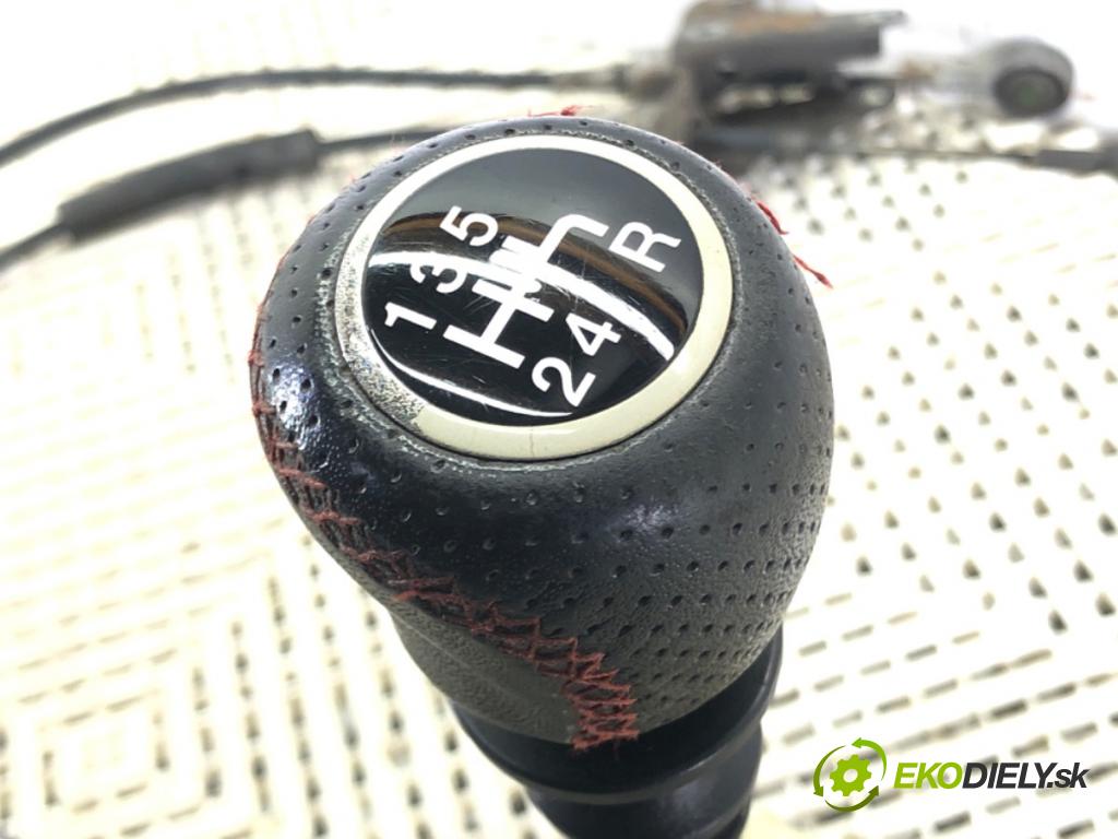 FIAT BRAVO II (198_) 2006 - 2022    1.9 D Multijet (198AXB1A) 88 kW [120 KM] olej napędowy 2007 - 2014  Kulisa 553499490 (Rýchlostné páky / kulisy)