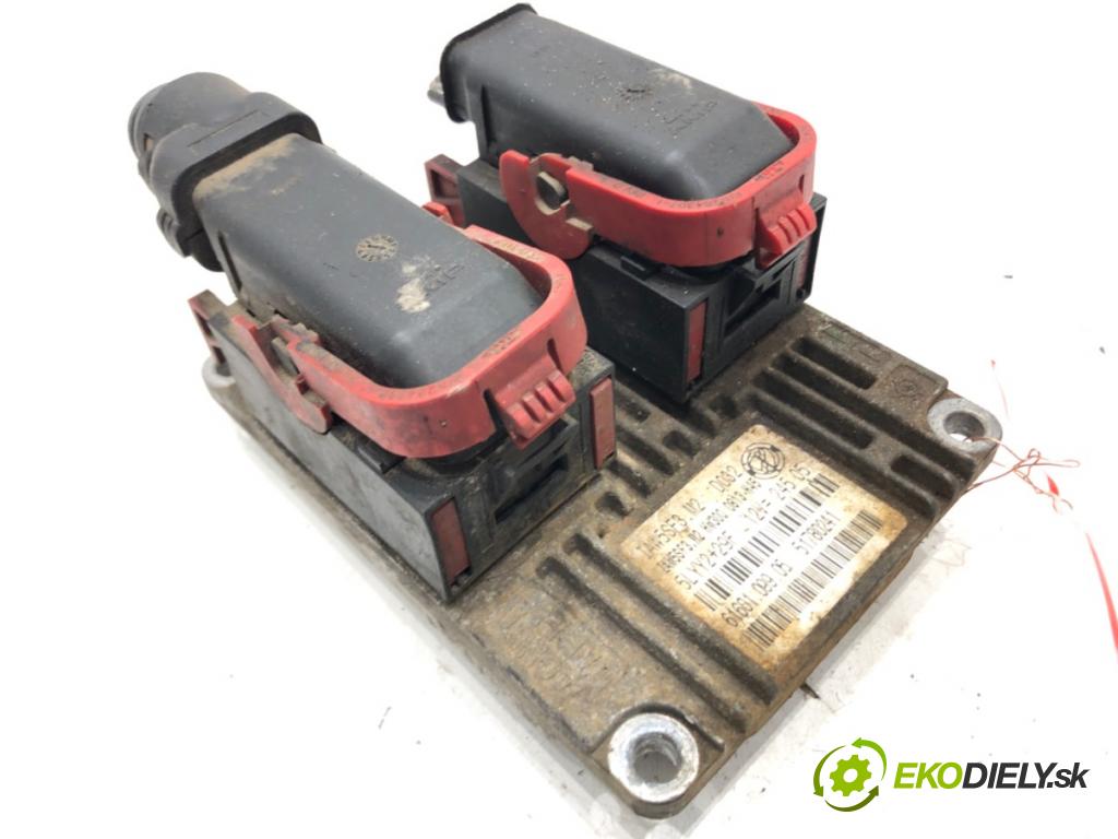 FIAT GRANDE PUNTO (199_) 2005 - 2022    1.4 (199AXB11, 199AXB1A, 199BXB1A, 199AXL1A) 57 kW [77 KM] benzyna 2005 - 2015  riadiaca jednotka Motor 51780241 (Riadiace jednotky)