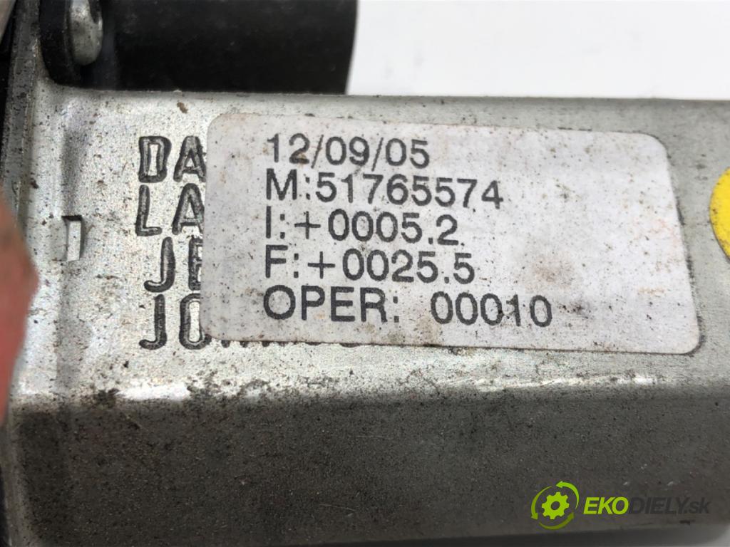 FIAT GRANDE PUNTO (199_) 2005 - 2022    1.4 (199AXB11, 199AXB1A, 199BXB1A, 199AXL1A) 57 kW [77 KM] benzyna 2005 - 2015  mechanismus okna levý přední část 51765574