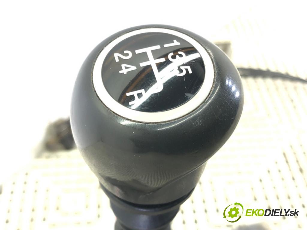 FIAT GRANDE PUNTO (199_) 2005 - 2022    1.4 (199AXB11, 199AXB1A, 199BXB1A, 199AXL1A) 57 kW [77 KM] benzyna 2005 - 2015  Kulisa 553485470 (Rýchlostné páky / kulisy)