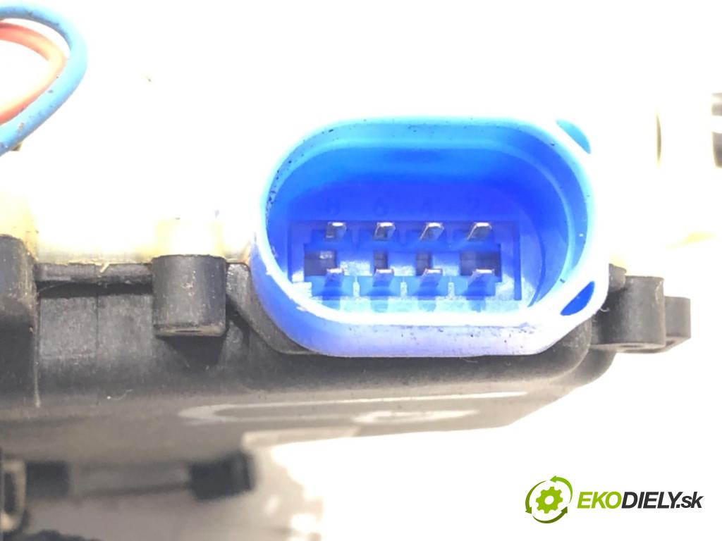 VW POLO (9N_, 9A_) 2001 - 2014    1.4 TDI 51 kW [70 KM] olej napędowy 2005 - 2009  zámok dveře levý přední část 3B1837015AQ