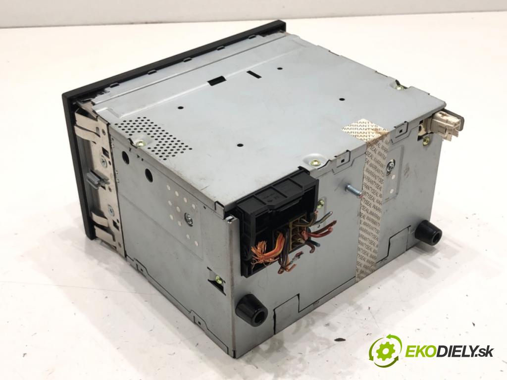 VW POLO (9N_, 9A_) 2001 - 2014    1.4 TDI 51 kW [70 KM] olej napędowy 2005 - 2009  RADIO 7H0035152F (Audio zariadenia)