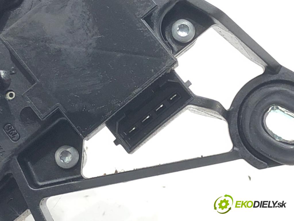 VW POLO (9N_, 9A_) 2001 - 2014    1.4 TDI 51 kW [70 KM] olej napędowy 2005 - 2009  motor stěračů zadní část 6Q6955711C