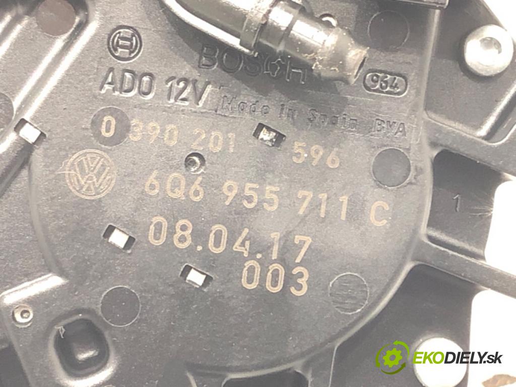 VW POLO (9N_, 9A_) 2001 - 2014    1.4 TDI 51 kW [70 KM] olej napędowy 2005 - 2009  motor stěračů zadní část 6Q6955711C