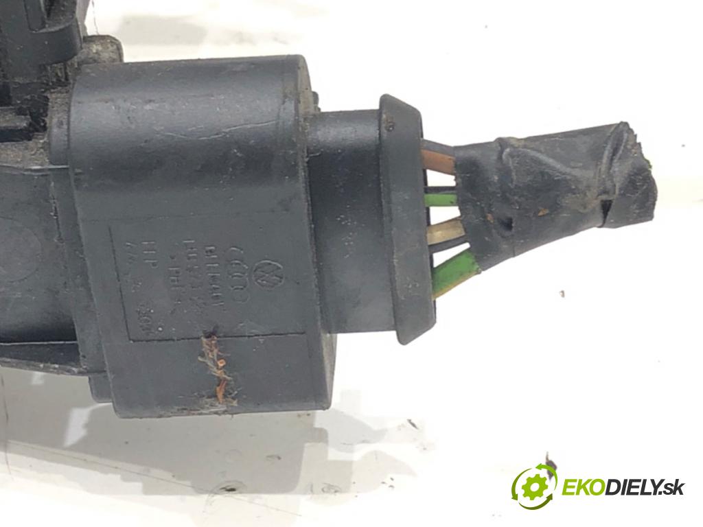 VW POLO (9N_, 9A_) 2001 - 2014    1.4 TDI 51 kW [70 KM] olej napędowy 2005 - 2009  Mechanizmus stieračov predný 6Q1955119A (Motorčeky stieračov predné)