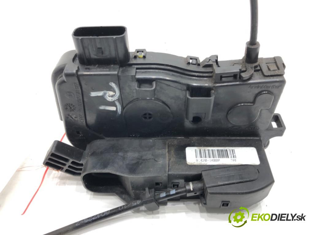 HYUNDAI ix20 (JC) 2010 - 2022    1.4 66 kW [90 KM] benzyna 2010 - 2022  zámok dveře pravý zadní část 81420-1K000