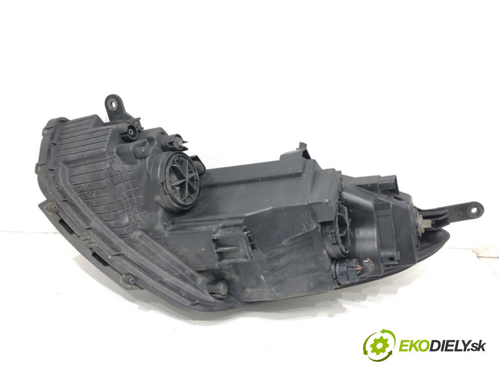 HYUNDAI ix20 (JC) 2010 - 2022    1.4 66 kW [90 KM] benzyna 2010 - 2022  světlomet pravý přední část