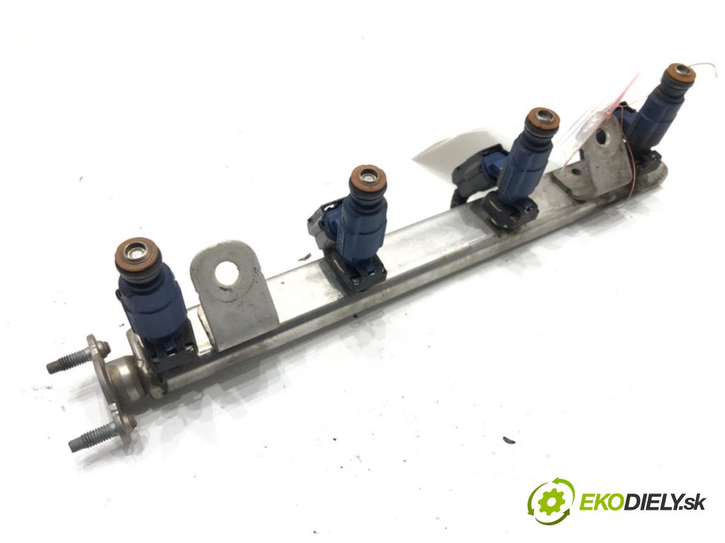 HYUNDAI ix20 (JC) 2010 - 2022    1.4 66 kW [90 KM] benzyna 2010 - 2022  Lišta vstrekovacia 35310-2B000 (Vstrekovacie lišty)